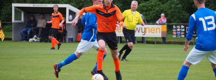 Debuut Martijn van Ooijen en Stijn Jenneskens bij nederlaag Wittenhorst 1