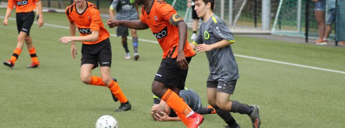 Pim van Schendelen maakt eerste goal in nieuwe tenues