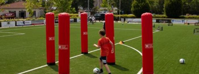 Wekelijks nieuwe voetbal- en freestyletrucs