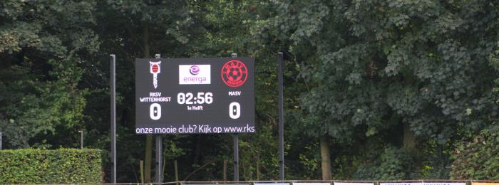 Nieuw scorebord op het hoofdveld!