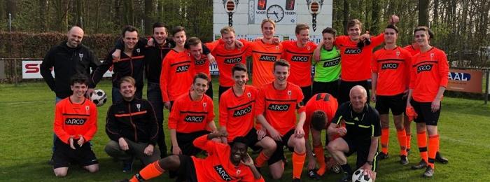 Wittenhorst JO17-1 overklast Venray op hoofdveld