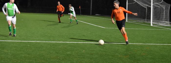 35+ voetbal: “Minder spelers op het veld, maar niet minder fanatiek”