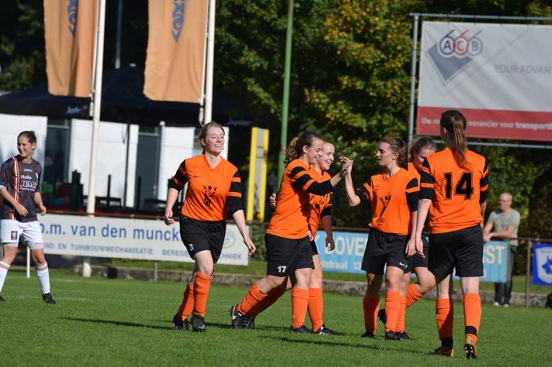 Knappe zege Wittenhorst dames